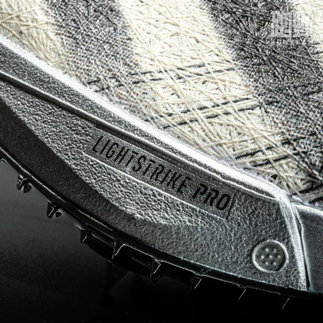 开箱 Vol ​24049｜阿迪达斯奥运百米大战的最强大招， adidas ADIZERO PRIME SP 3 STRUNG