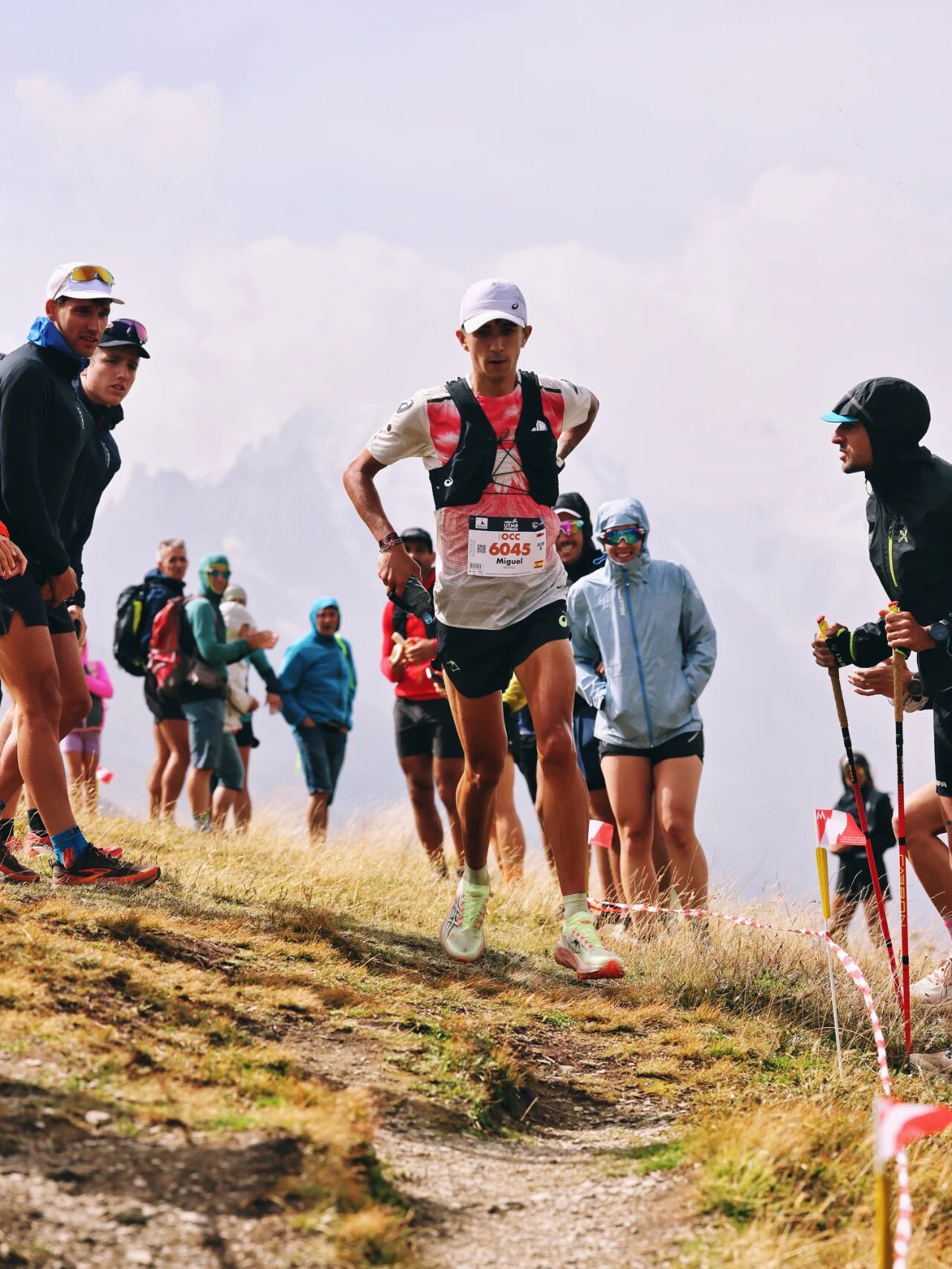 2026 UTMB OCC男子前三 法国时隔10年登顶 - 4