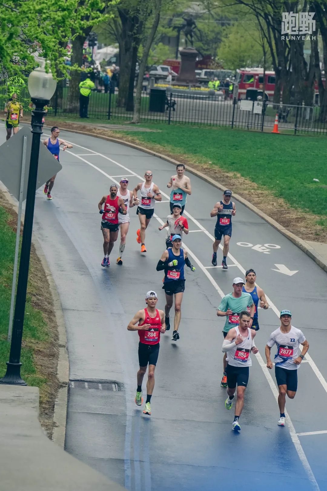 讨论｜每月到底多少跑量合适？100KM 跑量能破三吗？